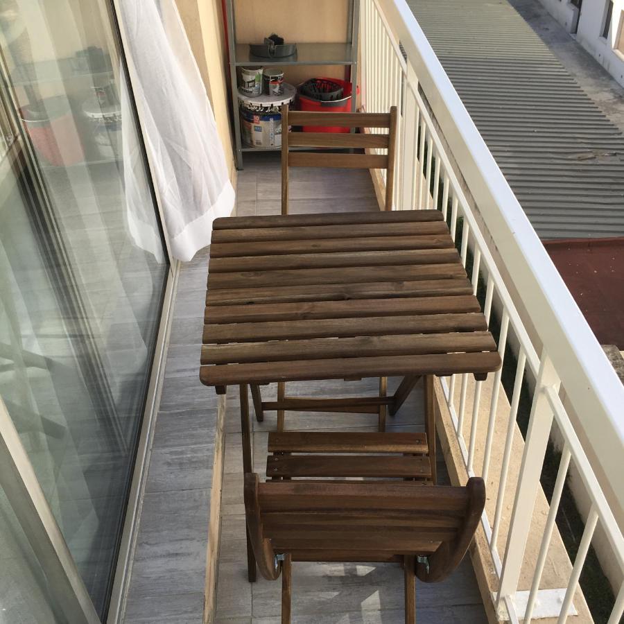 Studio Carre D'Or Situe A 50 M De La Plage Aparthotel Nice Bagian luar foto