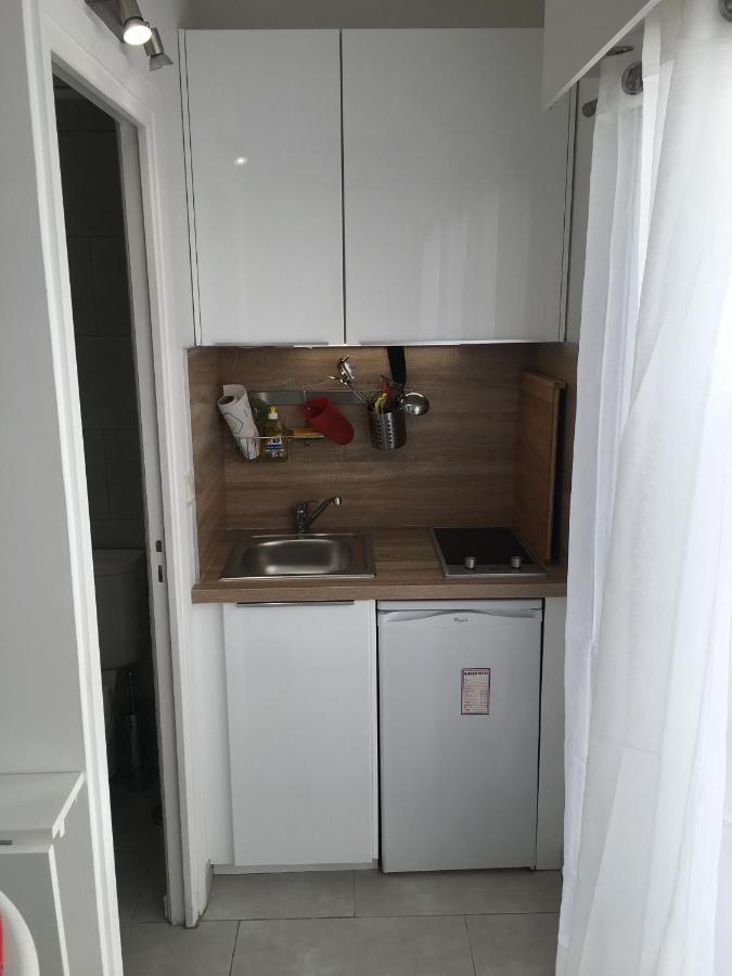 Studio Carre D'Or Situe A 50 M De La Plage Aparthotel Nice Bagian luar foto