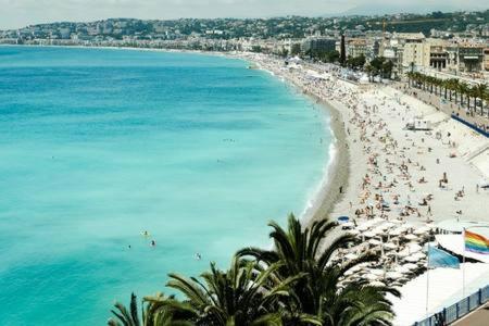 Studio Carre D'Or Situe A 50 M De La Plage Aparthotel Nice Bagian luar foto